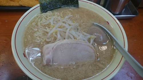 「中華そば（650円）＋味玉（50円）」@ホープ軒本舗 大塚店の写真