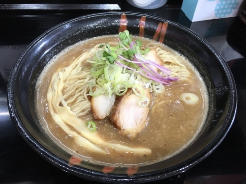 「濃厚拉麺800」@麺処 雁木の写真
