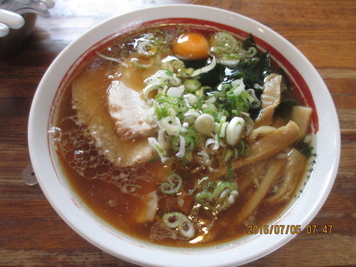「ラーメン　￥630　生玉子￥50？」@高円寺ラーメン タロー軒の写真