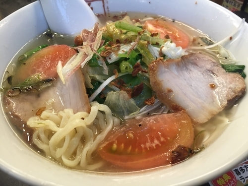 「青唐うま塩ラーメン・夏 700円 半ライス無料」@喜多方ラーメン 坂内 大森店の写真