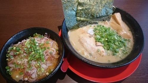 「しば田　800円」@つけめん処 はせ川しば田の写真