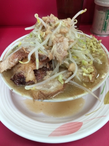 「豚増しラーメン  アブラ  しょうが」@ラーメン二郎 大宮店の写真