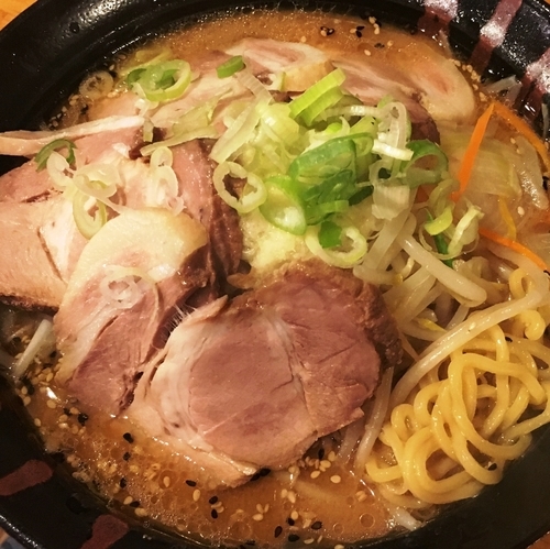 「みそチャーシューめん」@らーめん いやどうもの写真