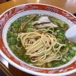 「ねぎ中華（７５０円）」@中華そば 山冨士 本町店の写真