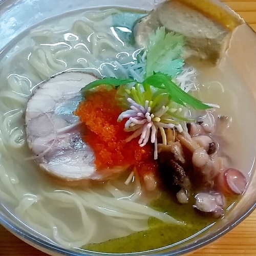 「【限定】冷やし貝鮮丸 ９００円」@はりけんラーメン 南店の写真