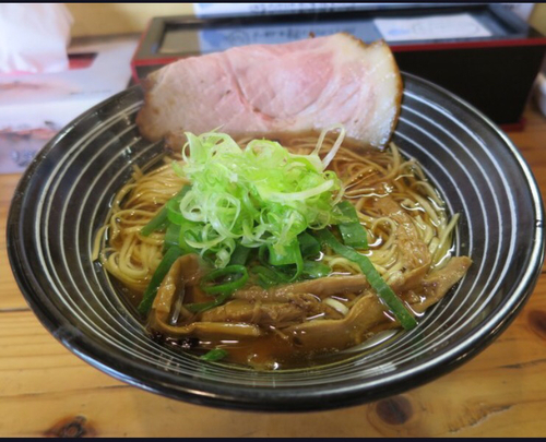 「しょうゆラーメン」@極麺 青二犀の写真