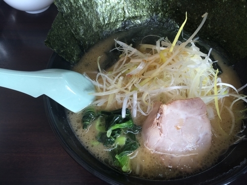 「ネギラーメン  のり」@とんぱた亭 三枚町店の写真