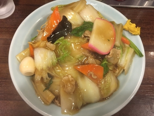 「五目カタヤキソバ+ギョーザ」@龍味 横浜トーヨー街店の写真