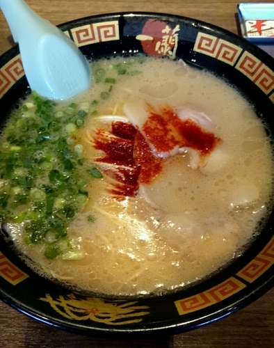 「ラーメン 半替え玉」@一蘭 平塚店の写真