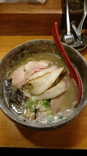 「肉ら～めん   ８９０円」@豚骨らーめん れんの写真
