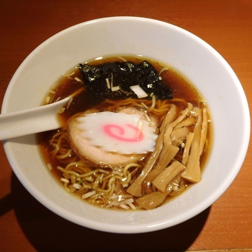 「魚介中華そば（650円）」@たけちゃんにぼしらーめん 調布店の写真