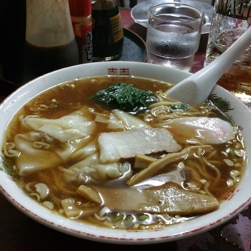 「ワンタンメン(５３０円)」@一福の写真