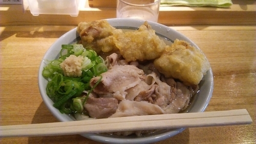 「JINZAスペシャル（冷）700円」@うどん甚三の写真