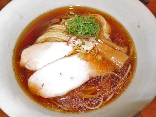 「冷しラーメン　750円」@ラーメン屋 トイ・ボックスの写真