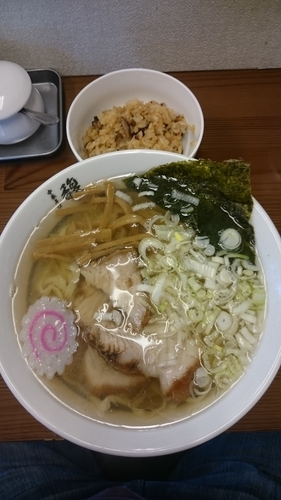 「中華そば  650円  肉めし(ランチサービス)」@中華そば 馥の写真