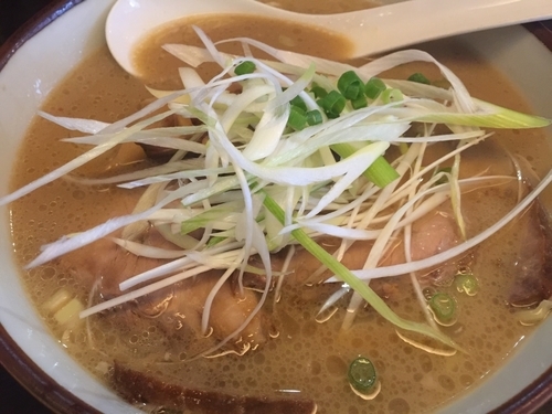 「チャーシュー麺(麺固め味濃いめ油少なめ)」@横濱家 たまプラーザ店の写真