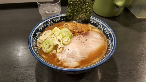 「小ラーメン」@油そば 兎に角 南守谷店の写真