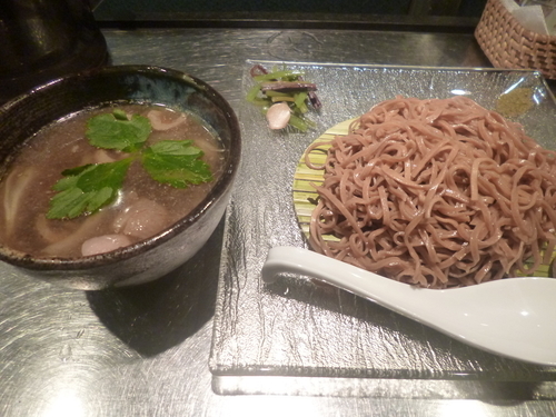 「鴨つけそば+味玉」@日の丸さんじの写真