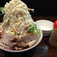 『凌駕が冷やし中華をつくったらこうなりました。』（ゴマだれ）