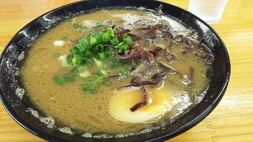 「豚骨ラーメン￥750」@豚骨ラーメン 新井商店の写真