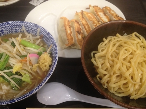 「タンギョウ」@東京タンメン トナリ 東京ラーメンストリート店の写真