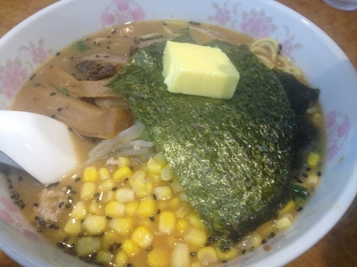 「味噌バターコーンラーメン」@石狩亭の写真