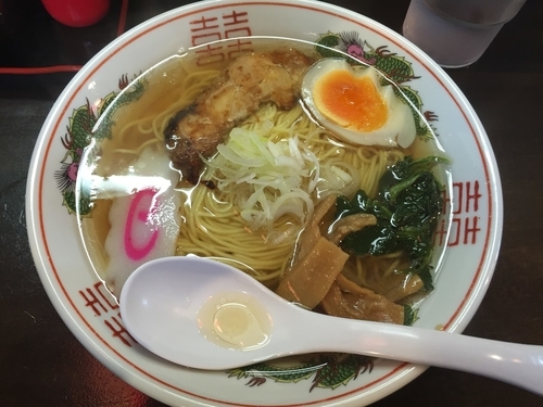 「横丁ラーメン 並(680円)+まかない飯(250円)」@麺や横丁 縁日の写真