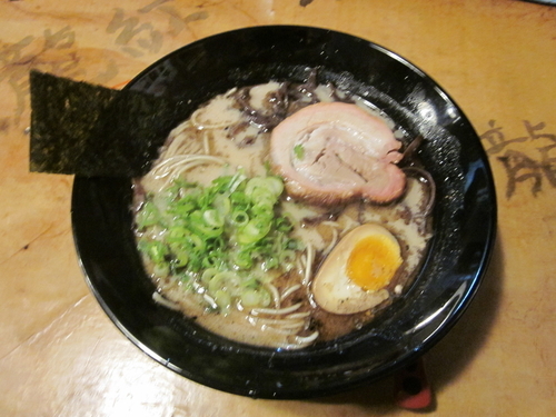 「黒龍紅ラーメン　６５０円」@黒龍紅 熊本駅前店の写真