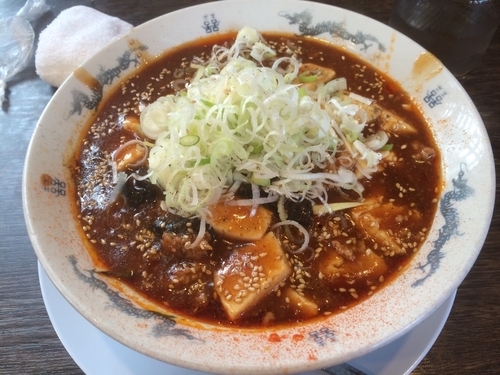 「麻婆麺 辛さ2」@ダルマ食堂 小新店の写真