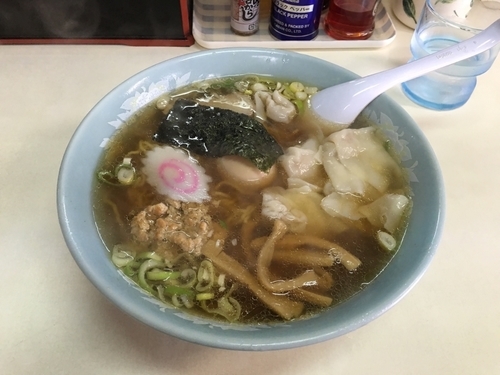 「ワンタンメン」@味六の写真