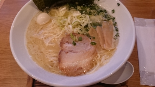 「丸鶏白湯」@一合舎 前橋店の写真