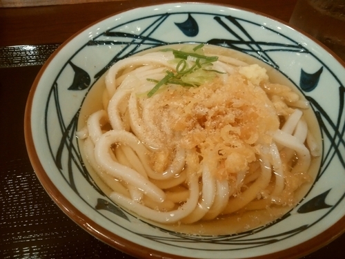 「かけうどん」@丸亀製麺 川越クレアモール店の写真