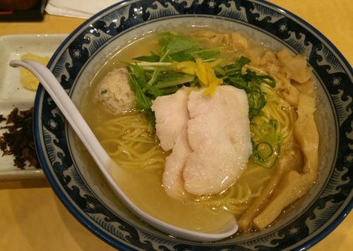 「煮干中華蕎麦　塩　750円」@らーめん 銀杏 松戸店の写真