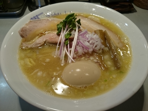 「【6周年記念限定】南部地鶏の白湯麺900円＋味玉」@中華蕎麦 瑞山（ZUIZAN）の写真