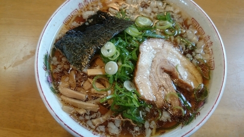 「らーめん（小）太麺＆こってり」@満びの写真