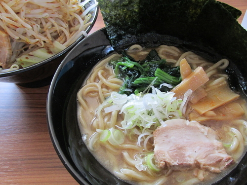 「ラーメン（200ｇ）　「690円」」@麺家ひまりの写真