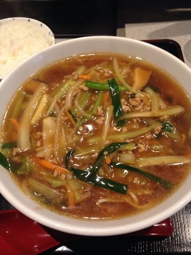 「セロリー麺 ＋半ライス」@5匹のこぶたの写真