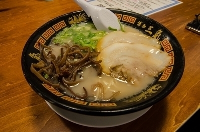 「あっさりとんこつやる氣ラーメン680円」@博多三氣 瑞穂店の写真