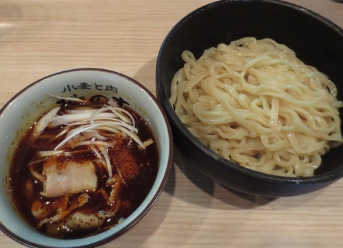 「天使のらぁ油　900円」@小麦と肉 桃の木の写真