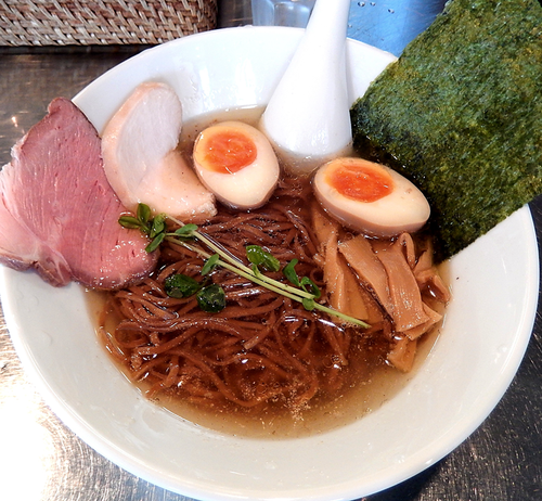 「塩そば＋味玉(880円）」@さんじの写真