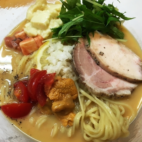 「【限定】夏の雲丹そば～冷製豆乳仕立て～」@活龍 海老蟹専門 甲殻堂の写真