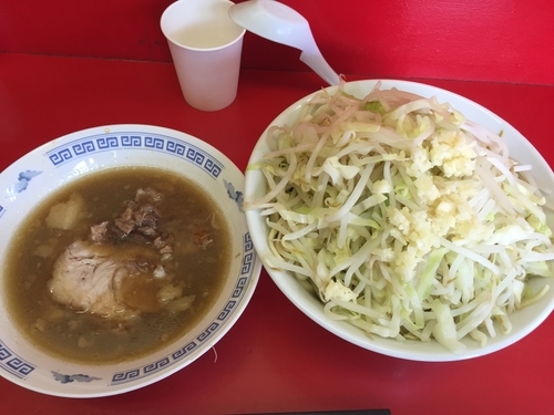 「小ラーメン(750円)+つけそば(150円)」@ラーメン 学の写真