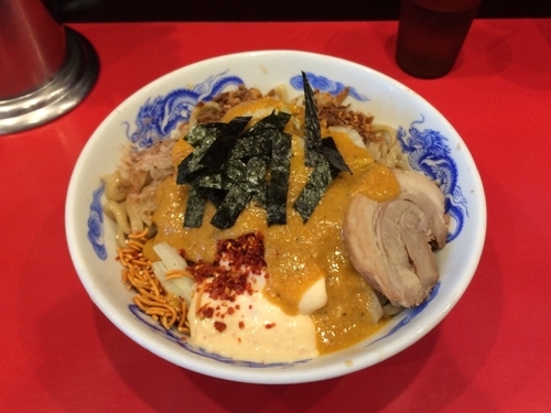 「冷やしまぜそば 大盛り  870円」@ジャンクガレッジ 大宮駅前店の写真