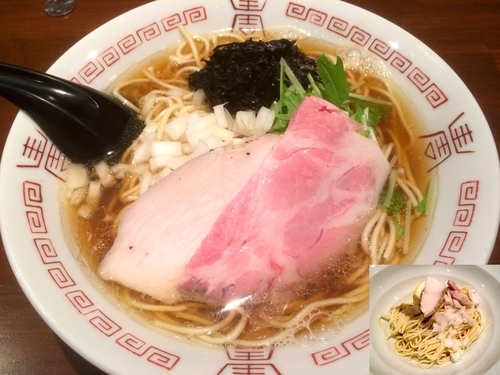 「中華蕎麦（700円）＋替玉ハーフ（100円）」@中華蕎麦 志の写真