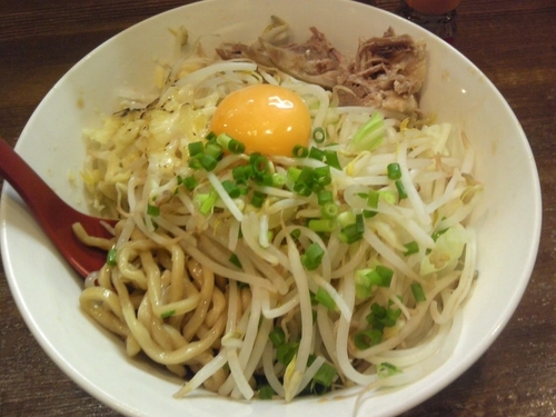 「【夏季限定】油そば￥790」@ラーメンアキラの写真