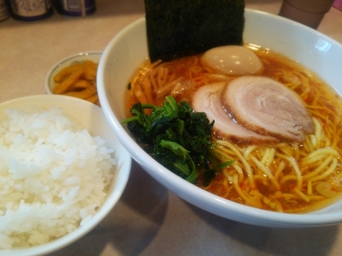 「ちょい辛らーめん＋味玉」@らーめん将貴の写真