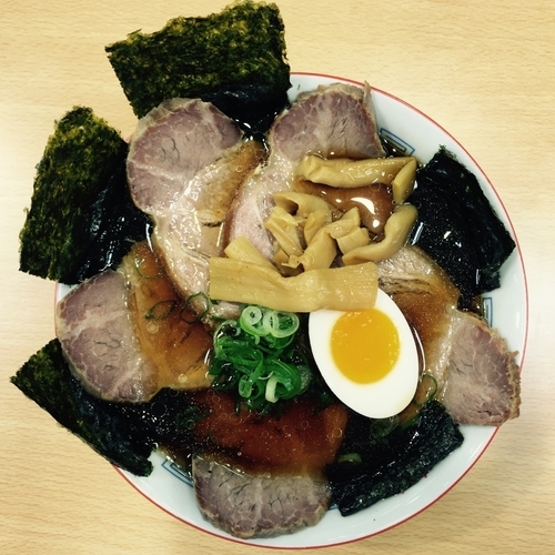 「チャーシュー麺（醤油）780円」@魚魚鮮 綱島樽町店の写真