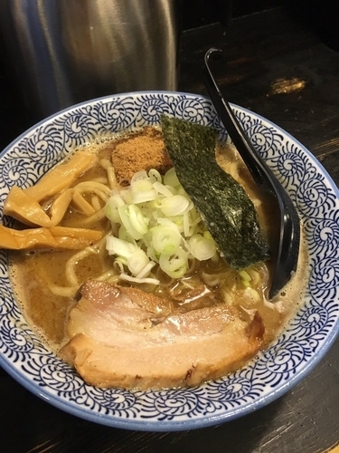 「中華そば750円 太麺」@狼煙 〜NOROSHI〜の写真
