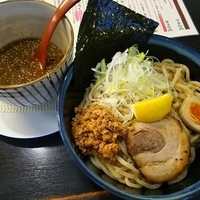 ガッつけＭＥＮ  大盛（３００ｇ）