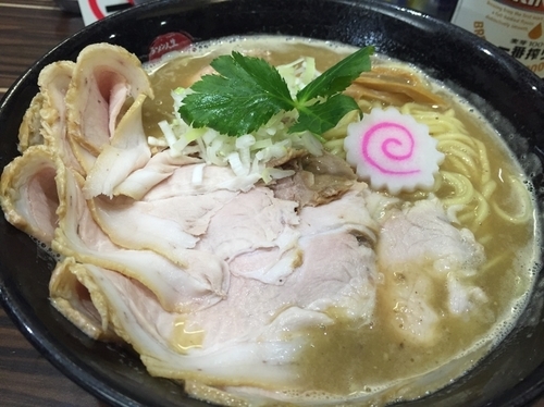 「鶏煮込みそば大盛り チャーシュー」@ラーメン人生 JET 福島本店の写真